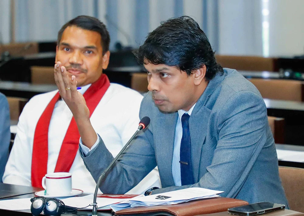 நல்லூர் என்பது வெறும் கட்டடமா? அது எங்கள் வரலாறு! – எம்.பி. அருச்சுனாவின் பேச்சால் கொந்தளிக்கும் தமிழினம்