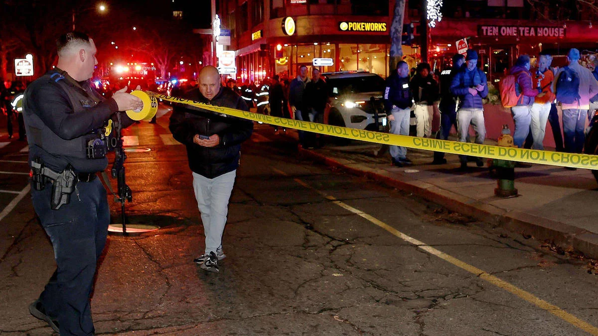 அமெரிக்காவில் பிரவுன் பல்கலைக்கழகத்தில் துப்பாக்கிச் சூடு – 2 பேர் பலி, 8 மாணவர்கள் படுகாயம்