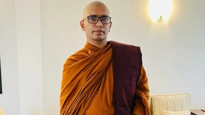 திருகோணமலை சட்டவிரோத புத்தர் சிலை – 5 பிக்குகள் உட்பட 9 பேர் சிறையில் அடைப்பு