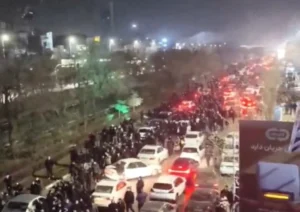 ஈரானில் வான்பரப்பு திடீர் மூடல், வெளிநாட்டினர் வெளியேற்றம் – ட்ரம்பின் எச்சரிக்கையும் திடீர் மாற்றமும்