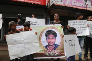 காவல்துறையின் அடக்குமுறையை நிறுத்து: யாழ். மாணவன் படுகொலைக்கு நீதி கோரி மாபெரும் போராட்டம்