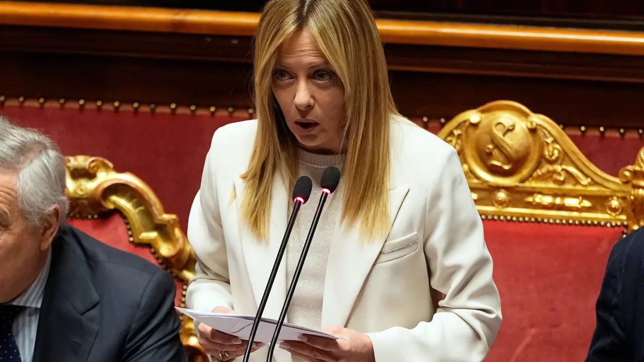 ஈரான் சிறுமிகள் பாடசாலை மீது தாக்குதல்: ‘மன்னிக்க முடியாத படுகொலை’ என இத்தாலியப் பிரதமர் ஜார்ஜியா மெலோனி கடும் கண்டனம்