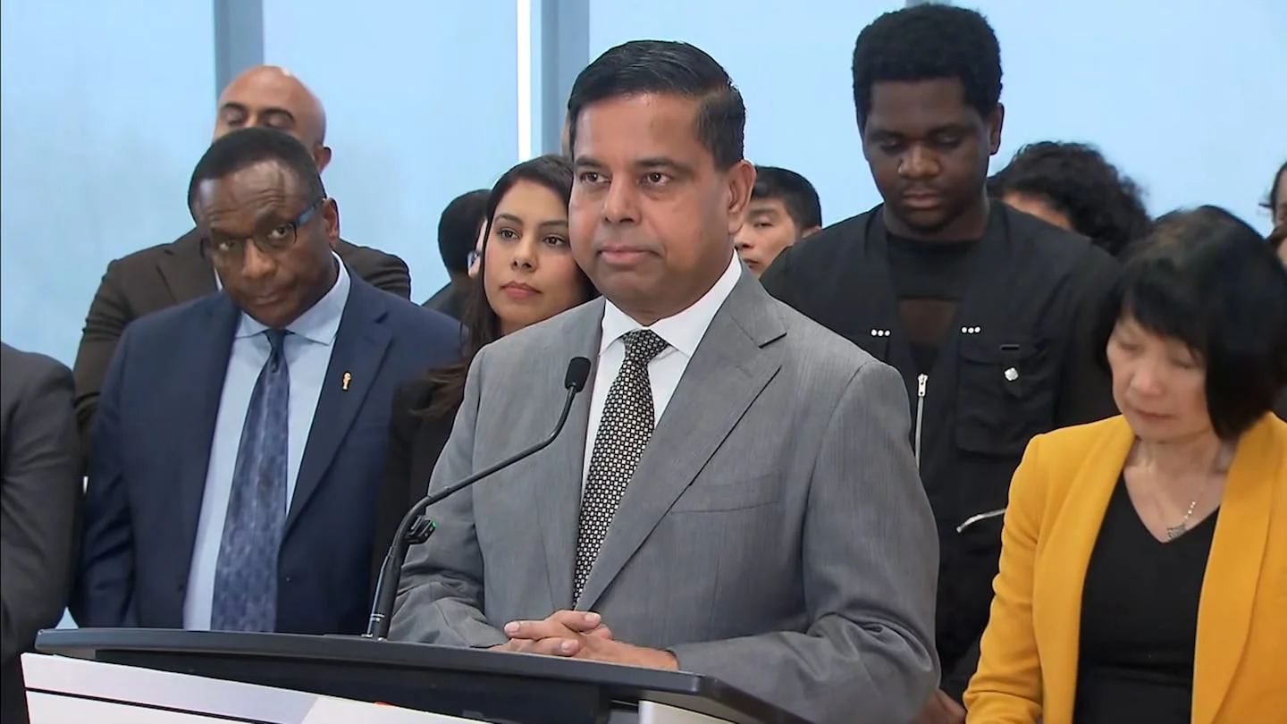 இலங்கையில் உயிருக்கு ஆபத்து: 16 ஆண்டுகள் கனடாவில் வாழ்ந்த தமிழர் நாடு கடத்தப்படும் அபாயம்